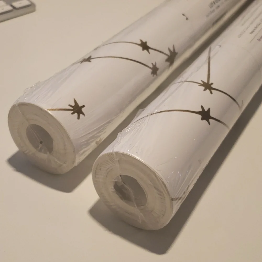 NIB tempaper × novogratz gold constellation peel & stick wallpaper - Picture 4 of 4